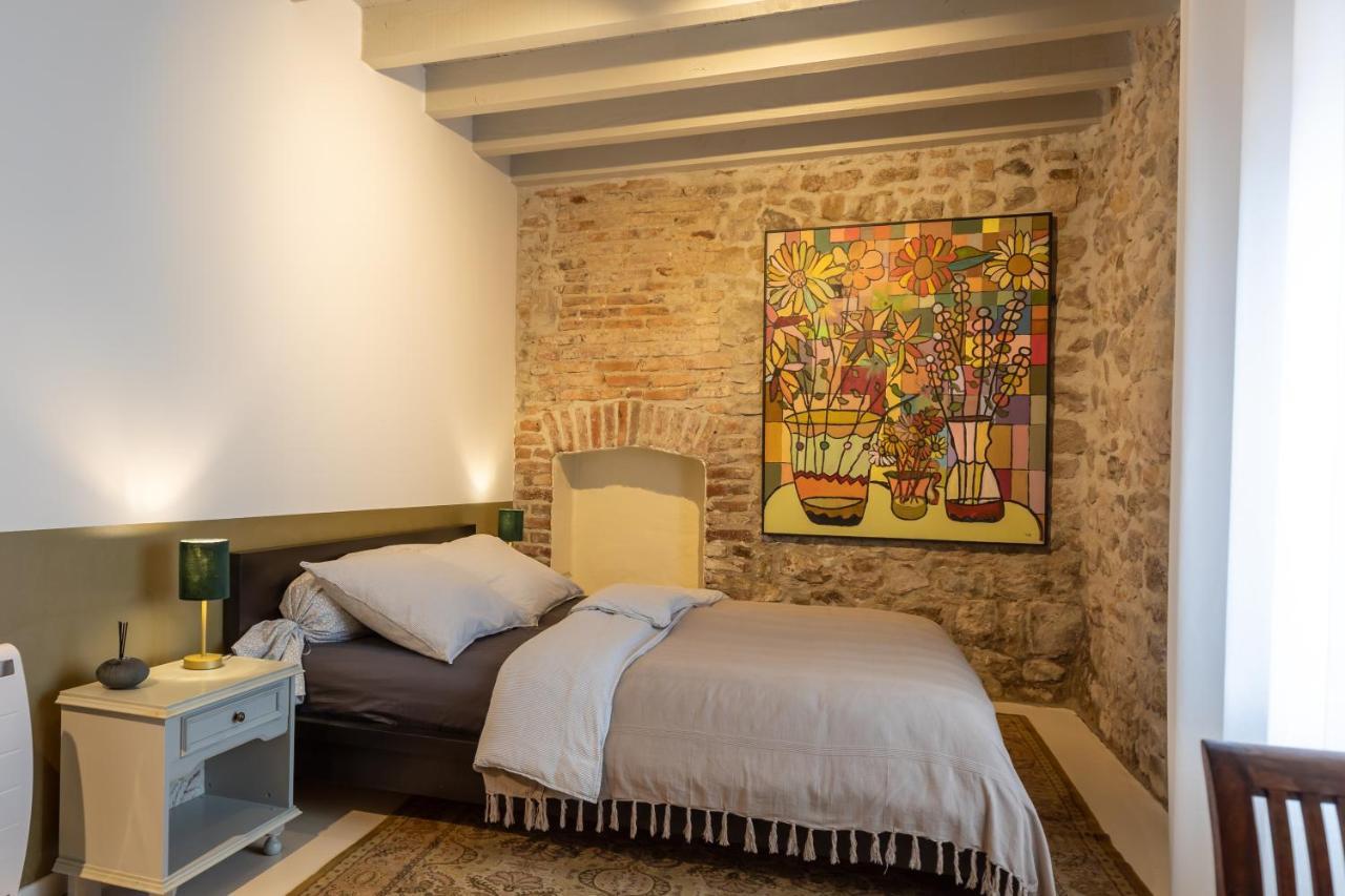 Domaine La Pomme De Pin Bed & Breakfast Louroux-de-Beaune Exterior photo
